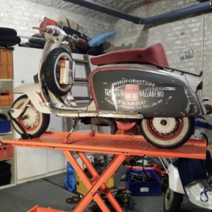 Montageständer, Hebebühnen, Wippen, Karosserie-Wender